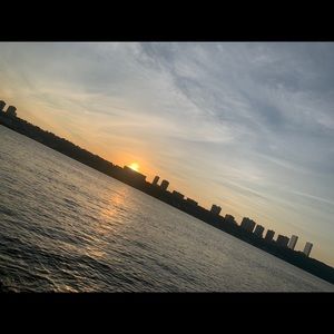 Meet your Posher, Caitlin